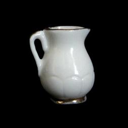 F&egrave;ve de collection de la s&eacute;rie _ R&Eacute;CEPTION ROYALE _ Objet