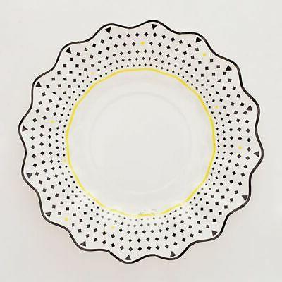 8 vaisselle fete manhattan en papier cartonne