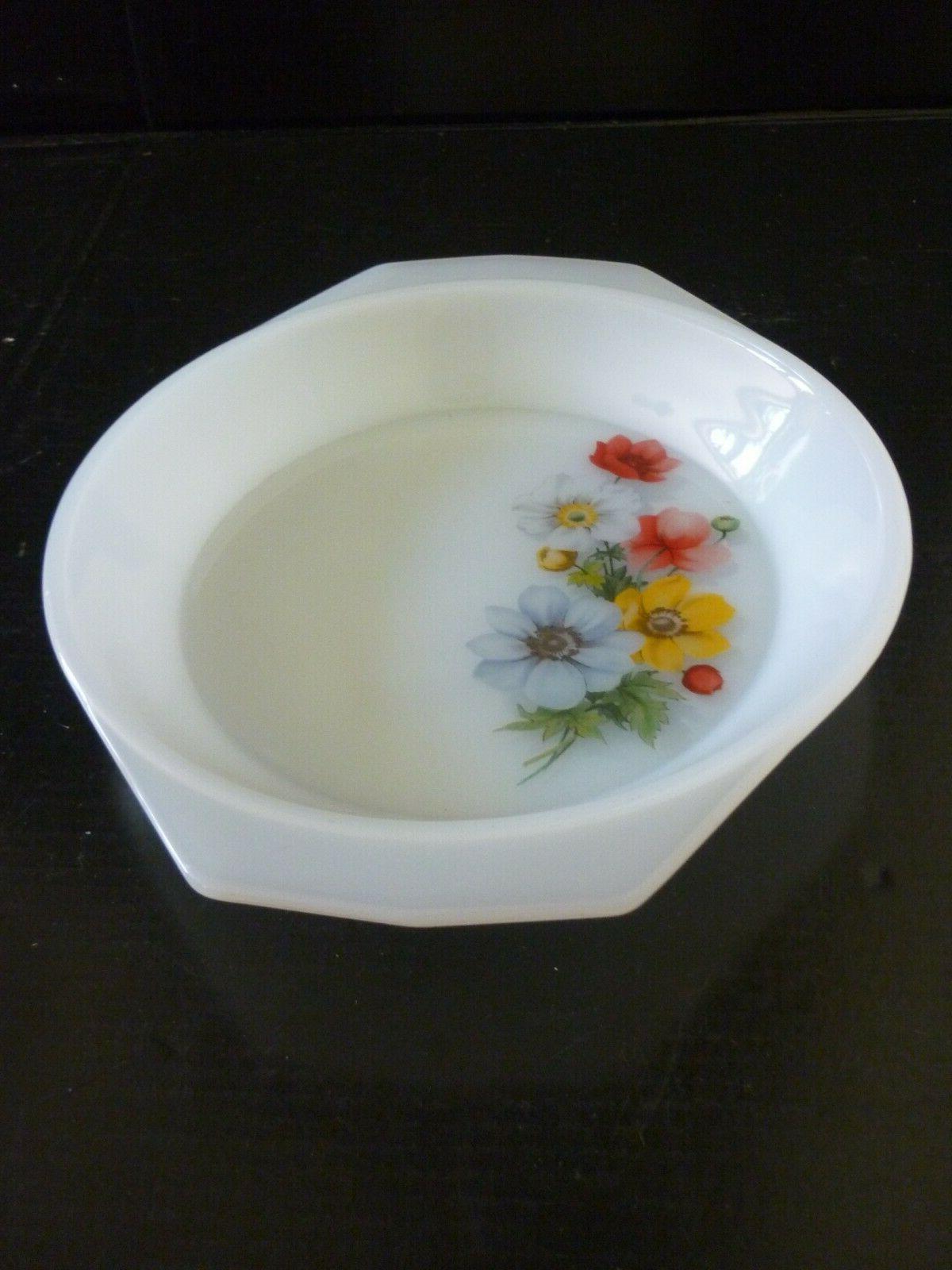 petit plat rond 16 cms a oreilles