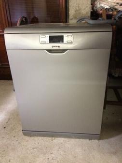 Smeg Gris Argent&eacute; Peu Servi