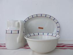 Basque En Gr&egrave;s, Plat, Pichet Et Saladier