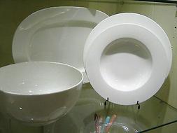 38 Pi&egrave;ces (36 + Plat Ovale + Insalat